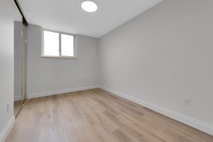 York Mills Rd Toronto 019