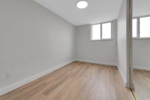 York Mills Rd Toronto 020